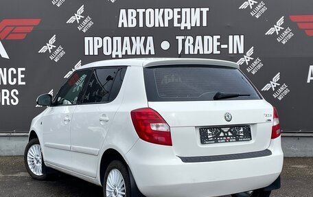 Skoda Fabia II, 2011 год, 615 000 рублей, 4 фотография