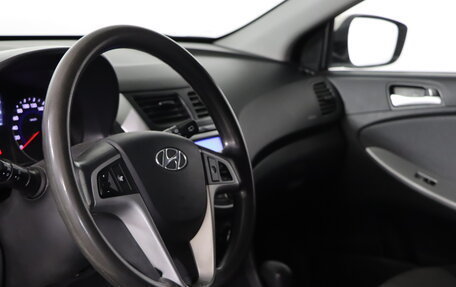 Hyundai Solaris II рестайлинг, 2014 год, 829 990 рублей, 9 фотография