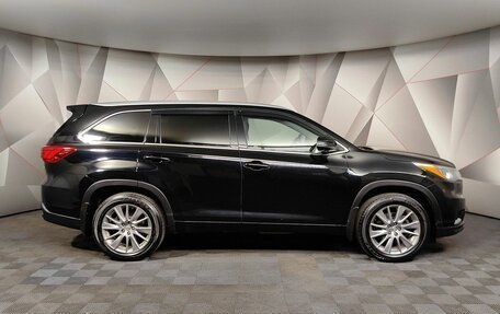 Toyota Highlander III, 2014 год, 2 295 000 рублей, 6 фотография