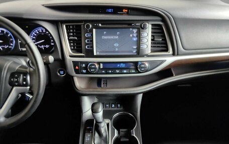 Toyota Highlander III, 2014 год, 2 295 000 рублей, 11 фотография