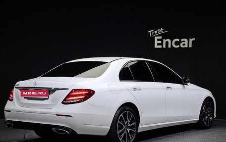 Mercedes-Benz E-Класс, 2020 год, 2 917 334 рублей, 3 фотография