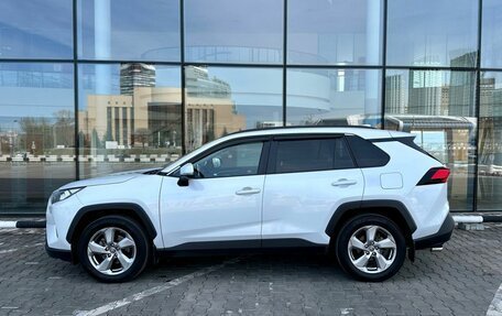 Toyota RAV4, 2021 год, 3 499 000 рублей, 7 фотография