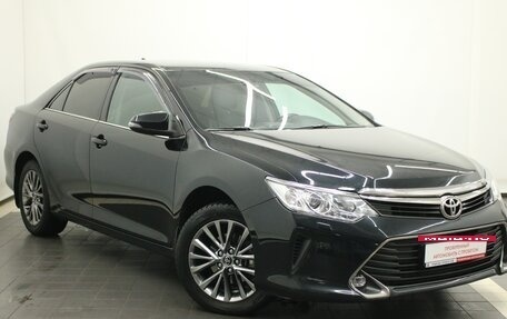 Toyota Camry, 2017 год, 1 957 000 рублей, 9 фотография