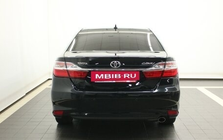 Toyota Camry, 2017 год, 1 957 000 рублей, 12 фотография