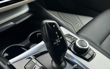 BMW 5 серия, 2019 год, 2 800 000 рублей, 23 фотография