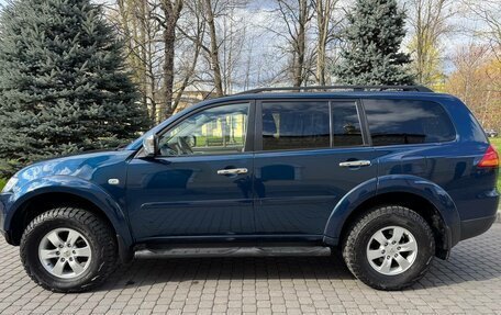 Mitsubishi Pajero Sport II рестайлинг, 2010 год, 1 490 000 рублей, 3 фотография