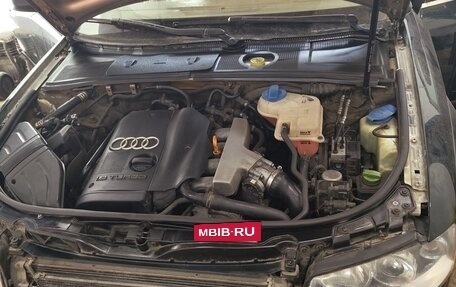 Audi A4, 2002 год, 420 000 рублей, 8 фотография