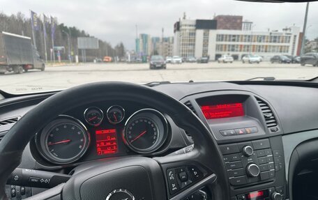 Opel Insignia II рестайлинг, 2012 год, 970 000 рублей, 13 фотография