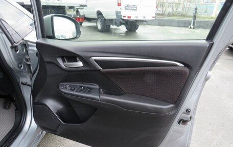 Honda Fit III, 2014 год, 995 000 рублей, 14 фотография