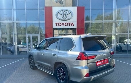 Lexus LX III, 2017 год, 6 990 000 рублей, 8 фотография