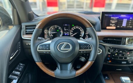 Lexus LX III, 2017 год, 6 990 000 рублей, 16 фотография
