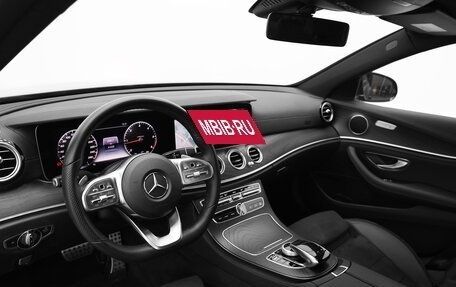 Mercedes-Benz E-Класс, 2020 год, 4 170 000 рублей, 11 фотография