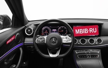 Mercedes-Benz E-Класс, 2020 год, 4 170 000 рублей, 9 фотография
