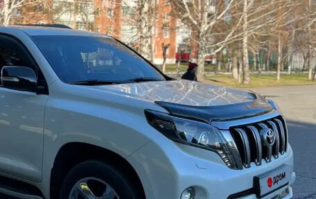 Toyota Land Cruiser Prado 150 рестайлинг 2, 2016 год, 4 550 000 рублей, 3 фотография