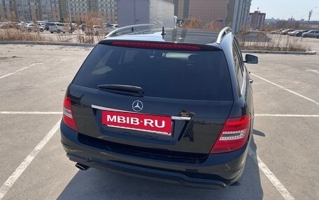 Mercedes-Benz C-Класс, 2013 год, 1 400 000 рублей, 10 фотография