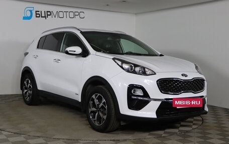 KIA Sportage IV рестайлинг, 2019 год, 2 249 990 рублей, 3 фотография