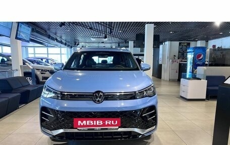 Volkswagen Tiguan, 2024 год, 5 200 000 рублей, 6 фотография