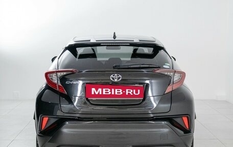 Toyota C-HR I рестайлинг, 2018 год, 1 945 000 рублей, 6 фотография