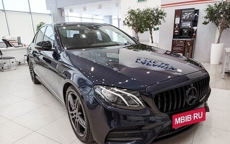 Mercedes-Benz E-Класс, 2016 год, 2 870 000 рублей, 3 фотография
