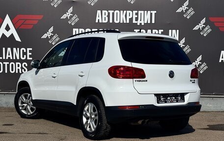 Volkswagen Tiguan I, 2014 год, 1 800 000 рублей, 4 фотография