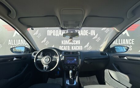 Volkswagen Jetta VI, 2011 год, 1 190 000 рублей, 12 фотография
