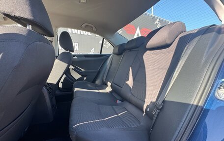 Volkswagen Jetta VI, 2011 год, 1 190 000 рублей, 11 фотография