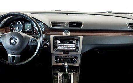 Volkswagen Passat B7, 2011 год, 1 175 000 рублей, 5 фотография