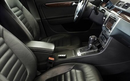 Volkswagen Passat B7, 2011 год, 1 175 000 рублей, 16 фотография