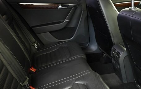 Volkswagen Passat B7, 2011 год, 1 175 000 рублей, 17 фотография