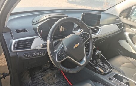 Chevrolet Captiva, 2022 год, 1 900 000 рублей, 13 фотография