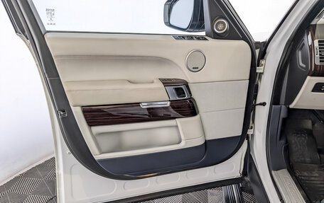 Land Rover Range Rover IV рестайлинг, 2015 год, 4 200 000 рублей, 19 фотография