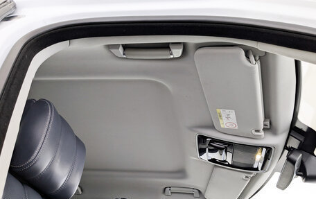 Land Rover Range Rover IV рестайлинг, 2015 год, 4 200 000 рублей, 23 фотография