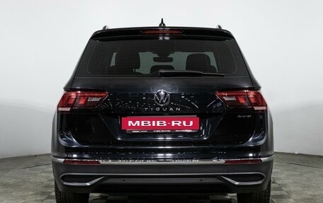 Volkswagen Tiguan II, 2021 год, 2 789 898 рублей, 6 фотография