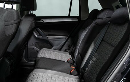 Volkswagen Tiguan II, 2021 год, 2 789 898 рублей, 10 фотография