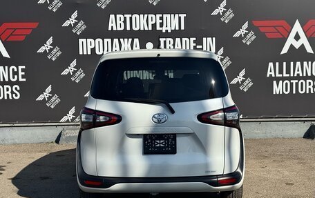 Toyota Sienta II, 2017 год, 1 600 000 рублей, 5 фотография