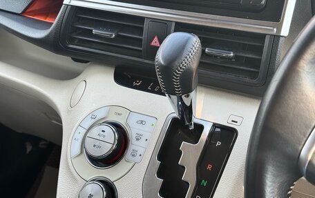 Toyota Sienta II, 2017 год, 1 600 000 рублей, 23 фотография