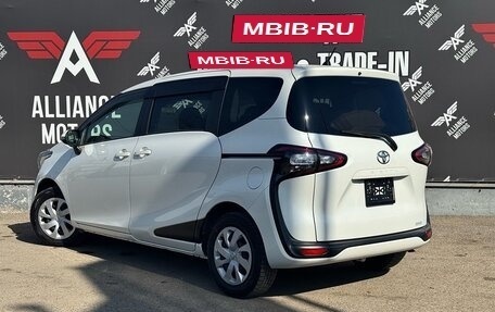 Toyota Sienta II, 2017 год, 1 600 000 рублей, 4 фотография