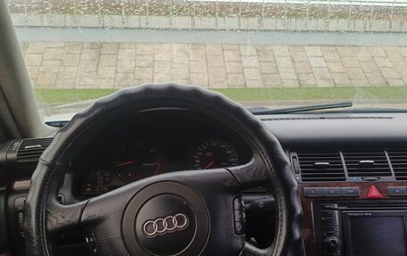 Audi A8, 1999 год, 799 000 рублей, 7 фотография