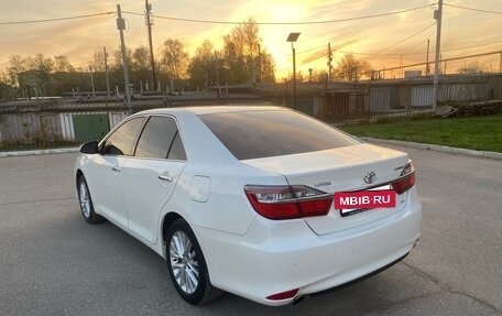 Toyota Camry, 2014 год, 1 930 000 рублей, 3 фотография