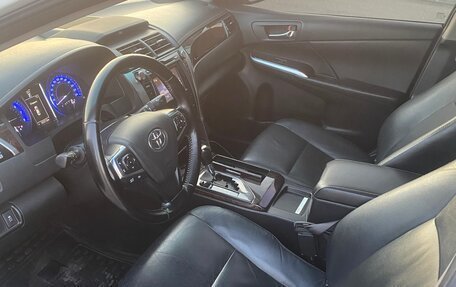 Toyota Camry, 2014 год, 1 930 000 рублей, 6 фотография