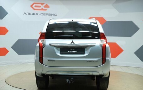 Mitsubishi Pajero Sport III рестайлинг, 2019 год, 2 990 000 рублей, 6 фотография