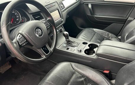 Volkswagen Touareg III, 2012 год, 1 490 000 рублей, 16 фотография