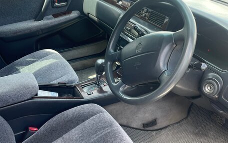 Toyota Crown, 1999 год, 680 000 рублей, 16 фотография