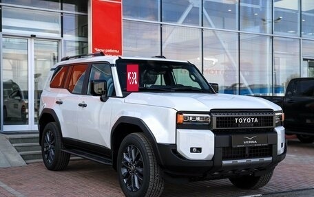 Toyota Land Cruiser Prado, 2024 год, 12 500 000 рублей, 5 фотография
