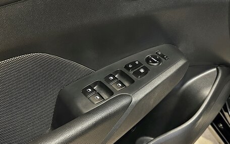 Hyundai Solaris II рестайлинг, 2017 год, 1 497 000 рублей, 18 фотография