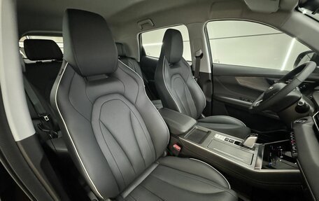Chery Tiggo 4 I рестайлинг, 2025 год, 2 290 000 рублей, 13 фотография