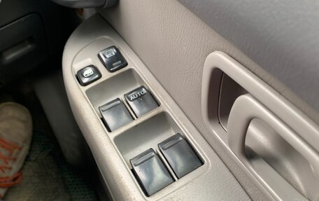 Nissan March II, 2001 год, 220 000 рублей, 27 фотография