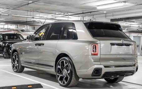 Rolls-Royce Cullinan, 2025 год, 97 000 000 рублей, 9 фотография
