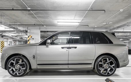 Rolls-Royce Cullinan, 2025 год, 97 000 000 рублей, 4 фотография