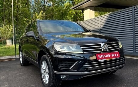 Volkswagen Touareg III, 2015 год, 3 100 000 рублей, 1 фотография